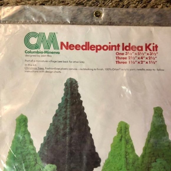 1978 Columbia-Minerva Needlepoint Idea Kit 3 Christmas Trees NEW 8241 - Picture 4 of 10